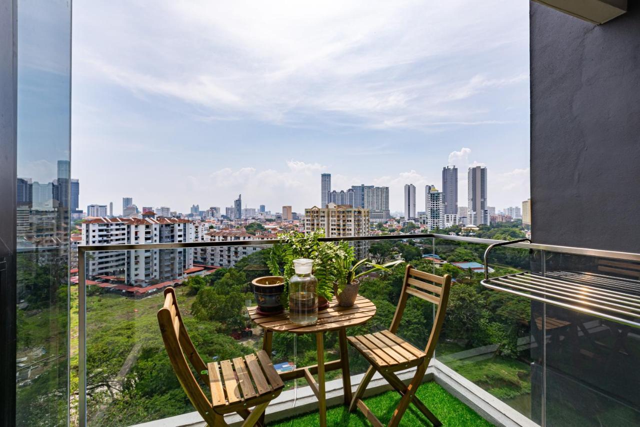 Beacon Executive Suites George Town Dış mekan fotoğraf